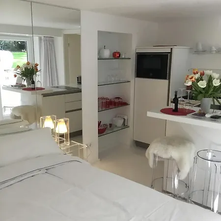 Apartman Hideaway Work & Relax, Homeoffice, W-lan, Privater Dream Garten Neuss