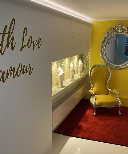 Hideaway Work & Relax, Homeoffice, W-lan, Privater Dream Garten Lejlighed Neuss