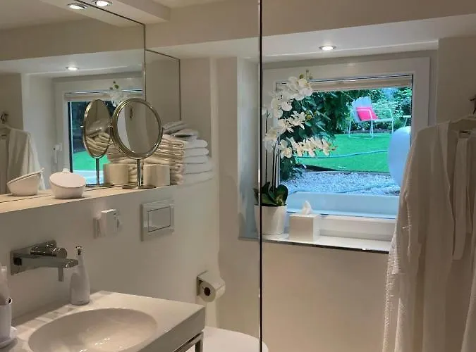 Hideaway Work & Relax, Homeoffice, W-lan, Privater Dream Garten